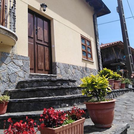 Vivienda Vacacional Casa Abuela Herminia Колунга Екстериор снимка