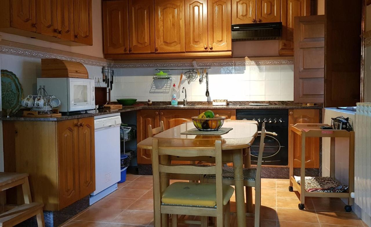 Vivienda Vacacional Casa Abuela Herminia Колунга Екстериор снимка