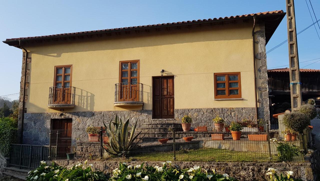 Vivienda Vacacional Casa Abuela Herminia Колунга Екстериор снимка